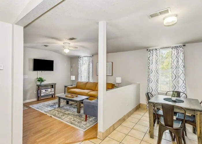 North Highlands Nest- Unit D Apartment