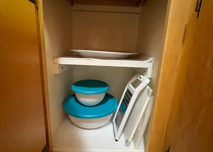 North Highlands Nest- Unit D Apartment *